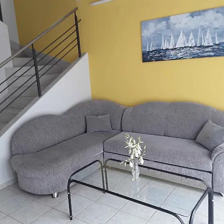 In - Balaton 20218 Feriehus Szántód