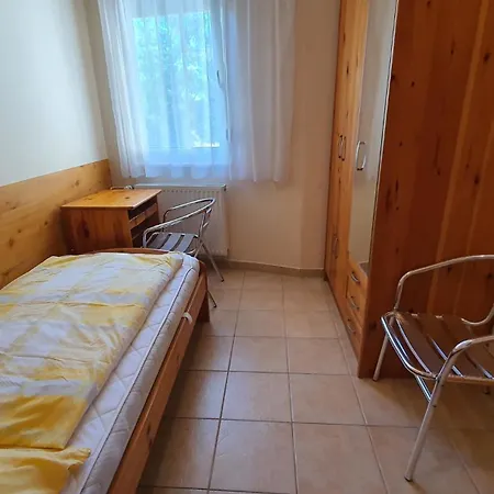 度假居 In Szantod/balaton 20218 *